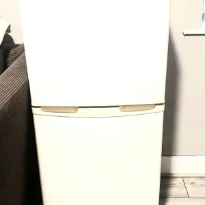 Fridge freezer for sale in excellent working condition