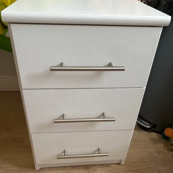 White 3-drawer bedroom side units