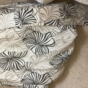 Pelmet and Curtains - Image 2