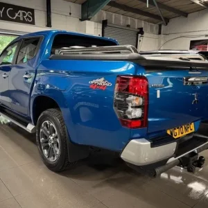 2020 70 MITSUBISHI L200 2.2 DI-D DC BARBARIAN PICKUP DOUBLE CAB 4DR DIESEL MANUA - Image 5