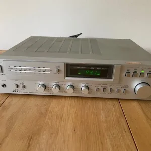 AKAI AA-R21L STEREO RECEIVER 1980s VINTAGE AMPLIFIER MADE IN JAPAN