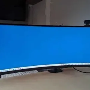 49" Inch Curved QHD Monitor 5120 x 1440 max resolution (Excellent Condition)