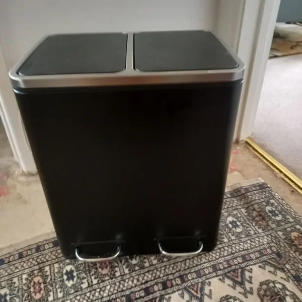 Kitchen rubber bin