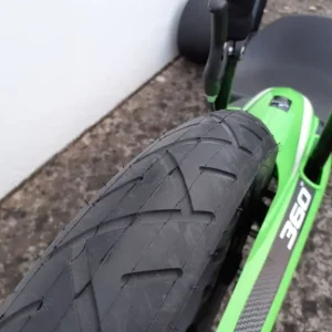 Huffy Vibe 360 Drift Trike Pedal Go Cart in Black Green New - Image 4