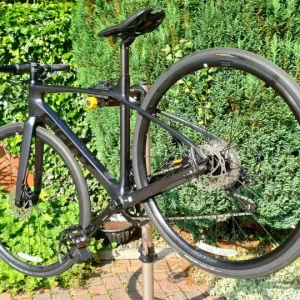 Giant Fastroad Advanced 2, Small Size, New With Extras - Image 2