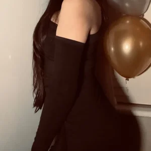 One shoulder black dress - Image 2