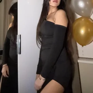 One shoulder black dress