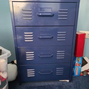 Locker style metal wardrobe and chest of drawers - Image 2