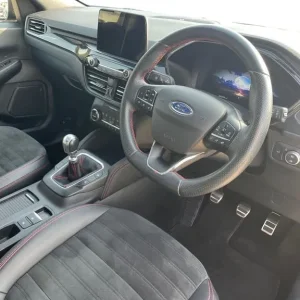 2021 Ford Kuga Ford Kuga 1.5T EcoBoost ST-Line X Edition 5dr 150 ps Estate Petrol Manual - Image 3