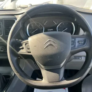 2021 Citroen Dispatch 1400 2.0 BlueHDi 120 Van Enterprise PANEL VAN Diesel Manual - Image 7