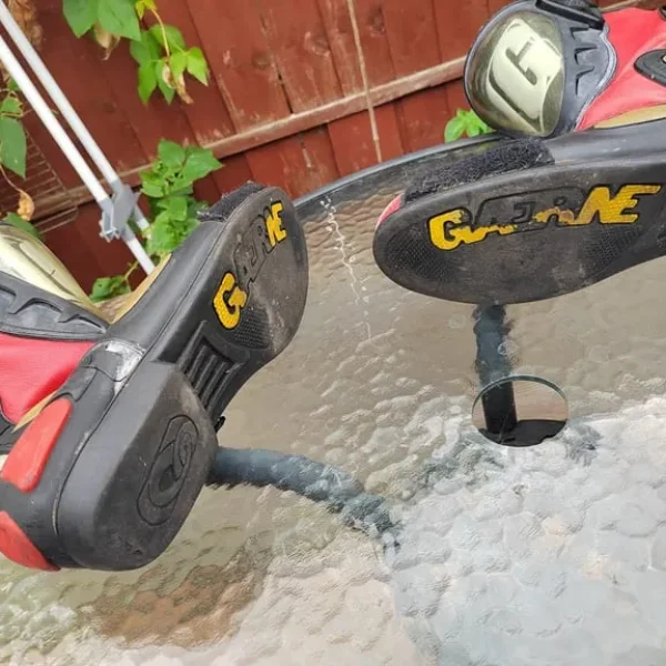 East London Motorcycle Clothing – ALL TYPES – SEE PHOTOS – EAST LONDON - 325