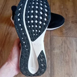 Nike air zoom pegasus 41 size 8 uk BRAND NEW - Image 3