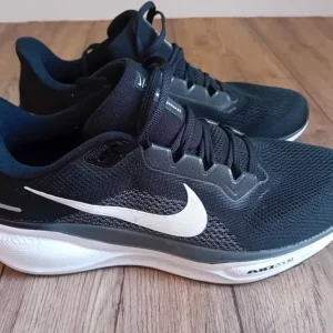 Nike air zoom pegasus 41 size 8 uk BRAND NEW