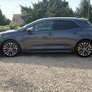 2023 Toyota Corolla 1.8 VVT-h Design CVT Euro 6 (s/s) 5dr HATCHBACK Petrol/Electric Hybrid Automatic - Image 7