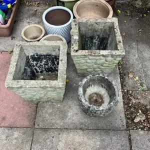 Collection of 8 Flower pots of various sizes - Image 2