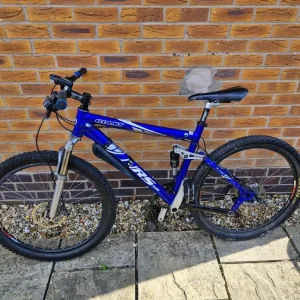 Giant Mountain bike - Image 2