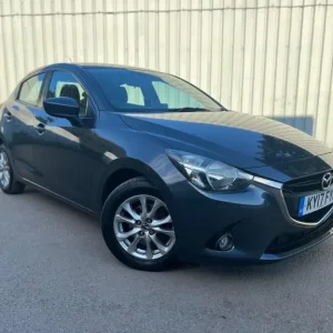 2017 Mazda Mazda2 1.5 SKYACTIV-G SE-L Euro 6 (s/s) 5dr HATCHBACK Petrol Manual - Image 4
