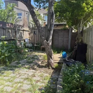 1 bedroom in Richford Road, London, E15 (#2577066) - Image 8