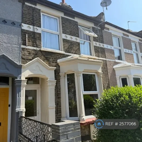 1 bedroom in Richford Road, London, E15 (#2577066)