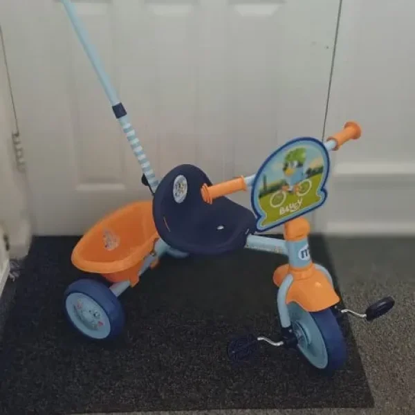 Bluey bike good condition................