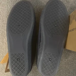 Ladies slippers - Image 6