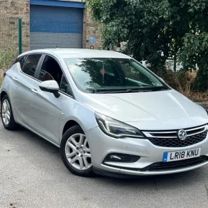 Vauxhall, ASTRA, Hatchback, 2018, Manual, 1598 (cc), 5 doors