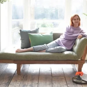 Gorgeous solid oak Futon Company Sofabed/Daybed/Chaise