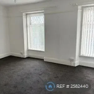 4 bedroom house in New Dock Road, Llanelli, SA15 (4 bed) (#2582440) - Image 8