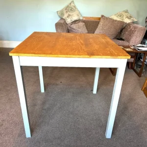 Pine Sq Dining Room Table Grey Legs H29.5in/75cm W/D29.5in/75cm Good condition D021 - Image 2
