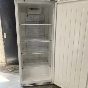 Tall Commercial Fridge Very Good Working Condition Ideal For Kitchen No Offers - Image 7