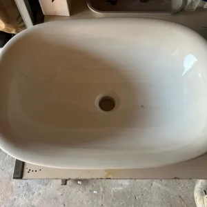 Toilet sink x 2 - Image 2