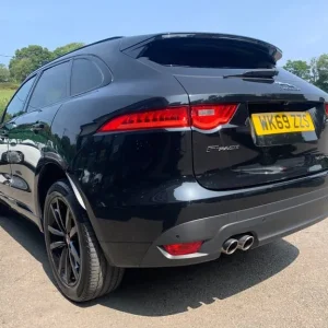 2019 Jaguar F-Pace 2.0 D180 Chequered Flag SUV 5dr Diesel Auto AWD Euro 6 (s/s) - Image 7