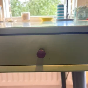 Beautiful dark green desk - Image 3