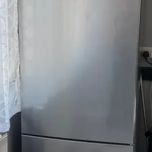 Bosch Free-standing fridge-freezer like new