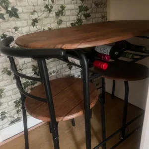 Modern dining table with two chairs - Image 2