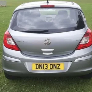 VAUXHALL CORSA 1.4 SE 5 DOOR £2195 - Image 5