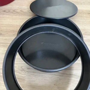 Cake tins, Masterclass