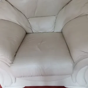 Free 3 piece leather sofa set - collection only - Image 3