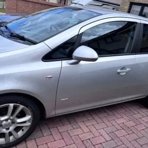 Vauxhall, CORSA, Hatchback, 2009, Manual, 1364 (cc), 5 doors - Image 2