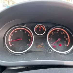 Vauxhall, CORSA, Hatchback, 2009, Manual, 1364 (cc), 5 doors - Image 7