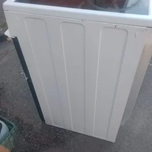 Electric cooker - Image 2