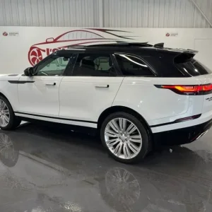 2017 Land Rover Range Rover Velar 3.0 Si6 V6 R-Dynamic HSE SUV 5dr Petrol Auto 4WD Euro 6 (s/s) (... - Image 5