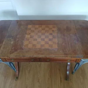 Solid wood table/ unique/ games inside - Image 6