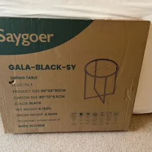 Saygoer Glass Dining Table - Black - Image 3