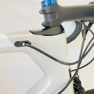 Vu Full Carbon Team Issue TIFFOSI Road Bike Tiagra Groupset Dura Ace Wheels - Image 2