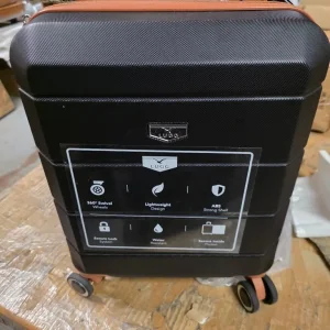 A new 15inch hard shell suitcase - Image 5