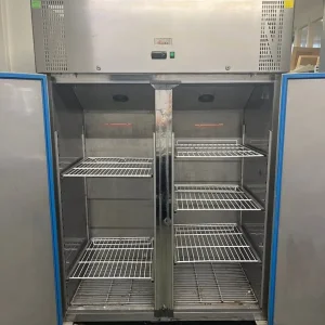 COMMERCIAL FREEZER FOR SALE - Image 3