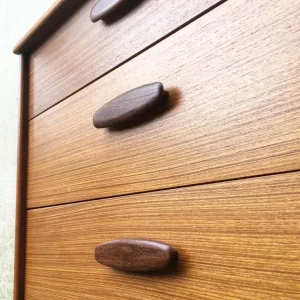 Vintage Mid Century Teak Chest of Drawers by Austinsuite - Image 7