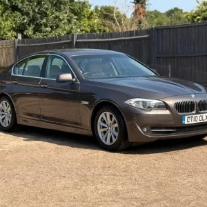 2010 BMW 5 Series 523i SE 4dr Step Auto SALOON Petrol Automatic - Image 2