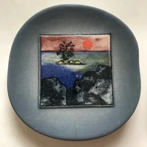 Helja Liukko-Sundstrom two wall plaques 11cm - Image 4